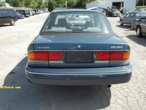 1992 Mitsubishi Galant Base