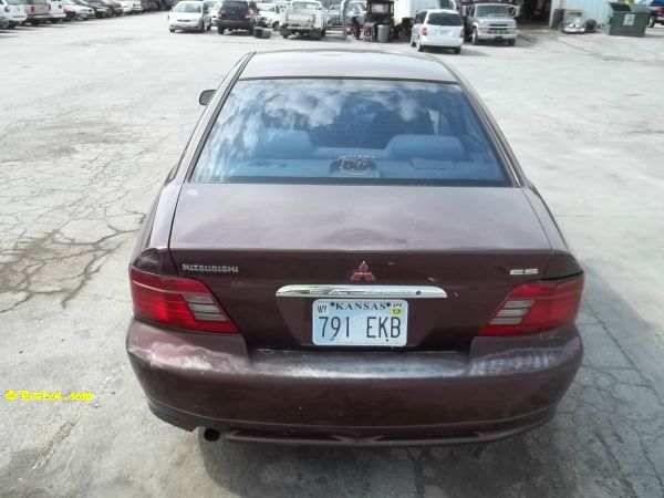 1999 Mitsubishi Galant LW2
