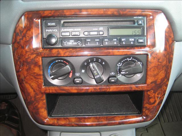 2000 Mitsubishi Galant Unknown