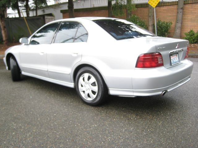 2000 Mitsubishi Galant LW2