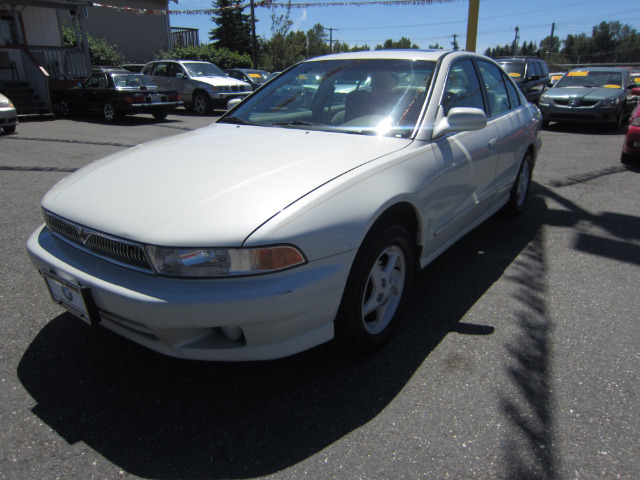 2000 Mitsubishi Galant LW2