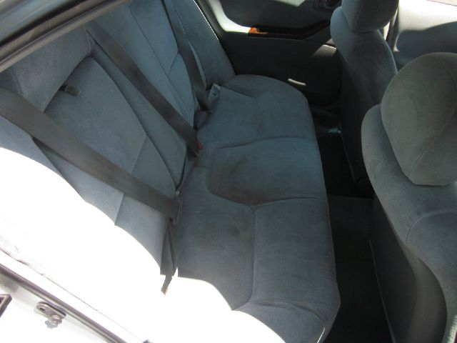 2000 Mitsubishi Galant LW2