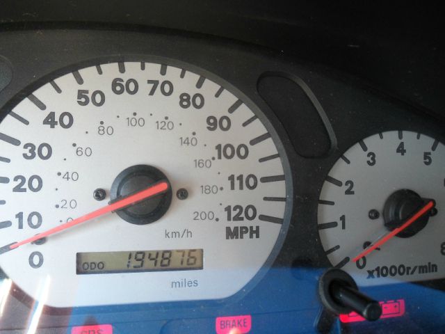 2000 Mitsubishi Galant GT Deluxe Automatic Coupe