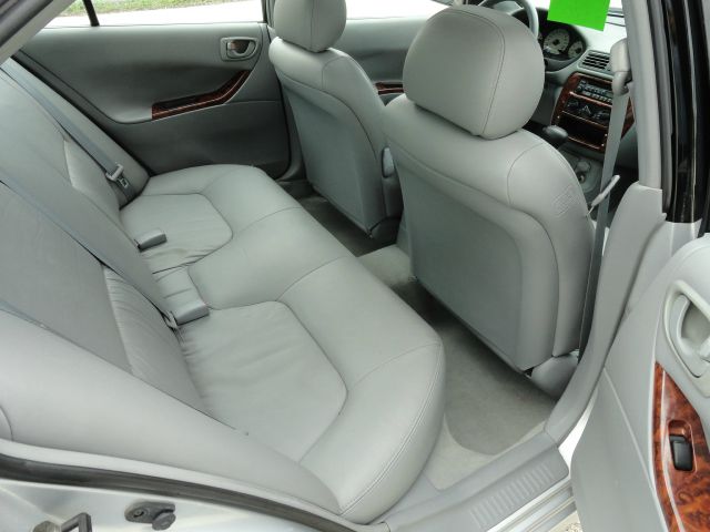 2000 Mitsubishi Galant 4-door LT 1LT