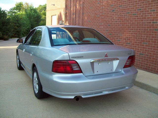 2001 Mitsubishi Galant LW2