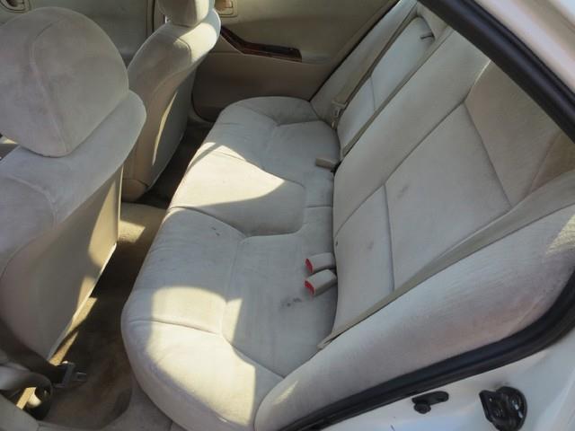 2001 Mitsubishi Galant LW2