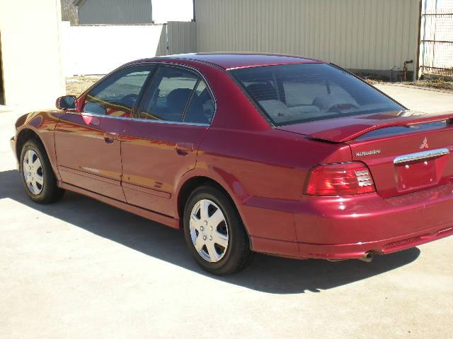 2001 Mitsubishi Galant 4 Dr 3.5 Sedan
