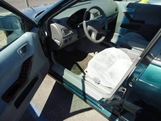 2001 Mitsubishi Galant LW2