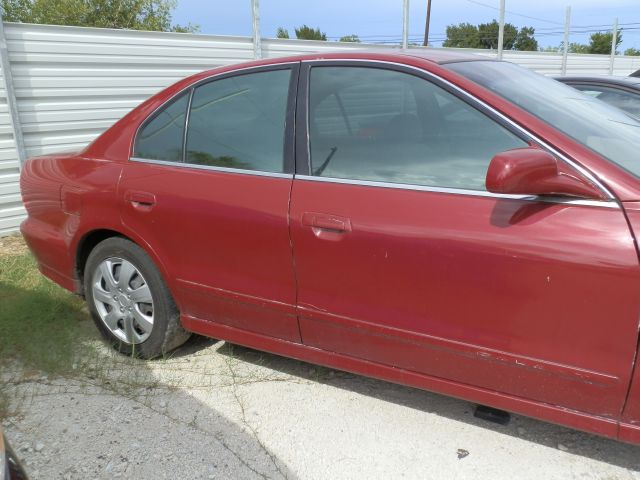 2002 Mitsubishi Galant LW2