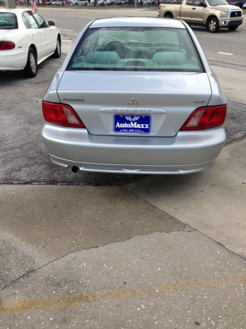 2002 Mitsubishi Galant 4 Dr 3.5 Sedan