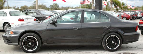 2002 Mitsubishi Galant LW2