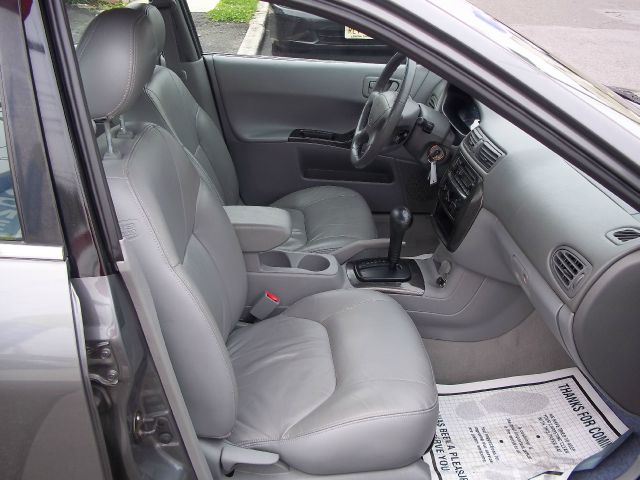 2002 Mitsubishi Galant 4-door LT 1LT
