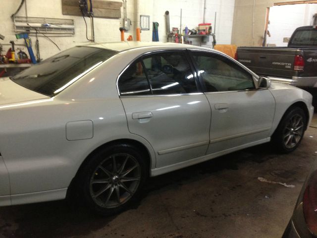 2002 Mitsubishi Galant LW2