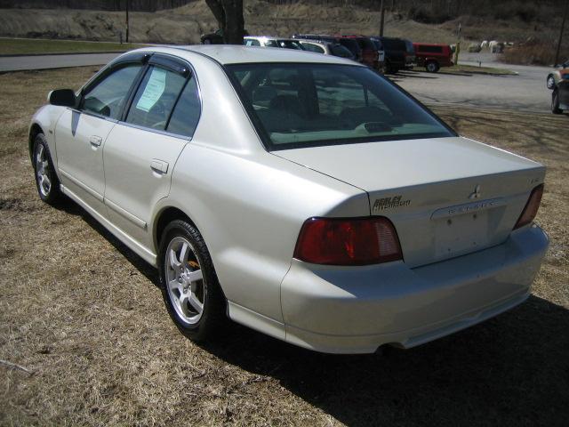 2002 Mitsubishi Galant 4-door LT 1LT