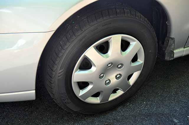 2003 Mitsubishi Galant LW2