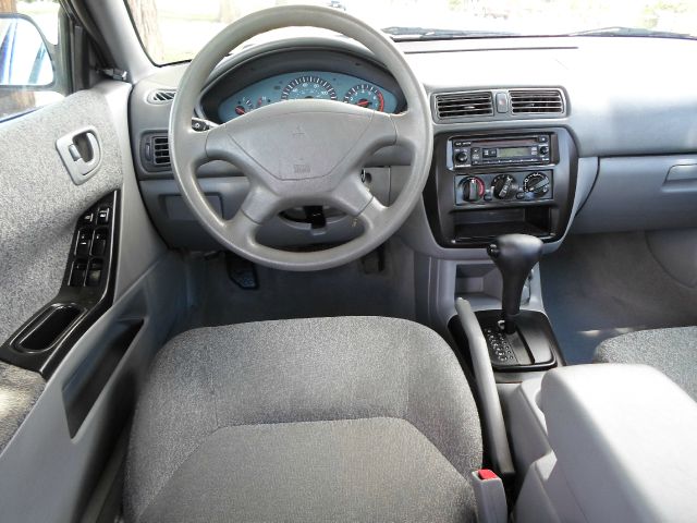 2003 Mitsubishi Galant 4WD Ext Cab LT