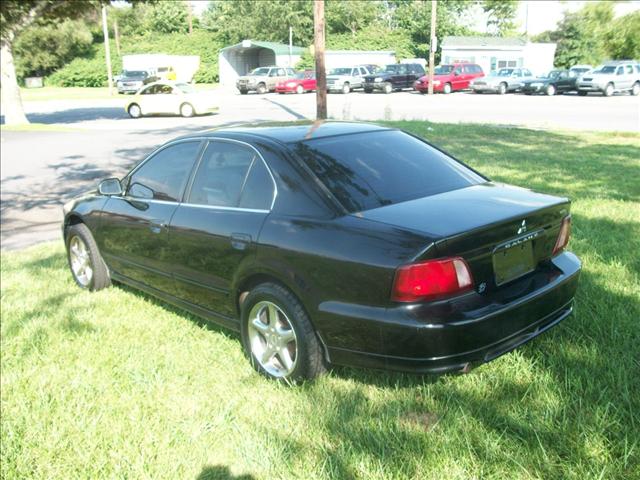 2003 Mitsubishi Galant 4 Dr 3.5 Sedan