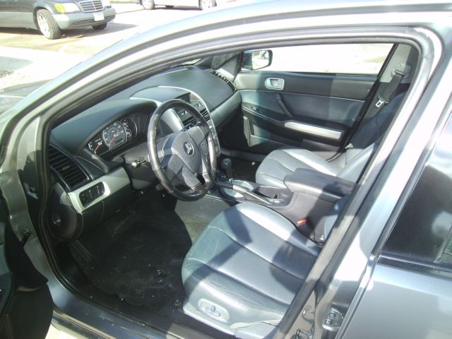 2004 Mitsubishi Galant LW2