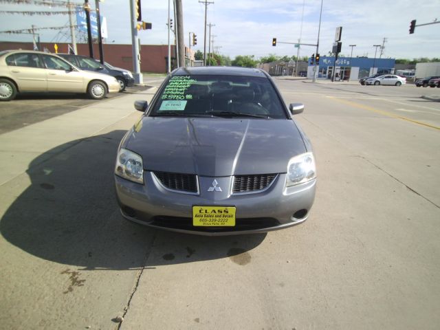 2004 Mitsubishi Galant LW2