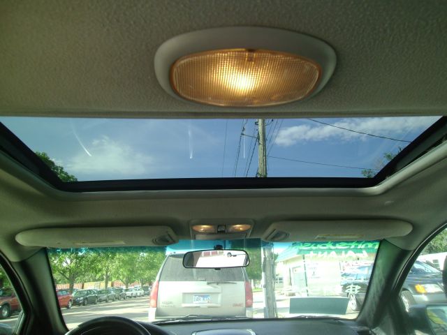 2004 Mitsubishi Galant LW2