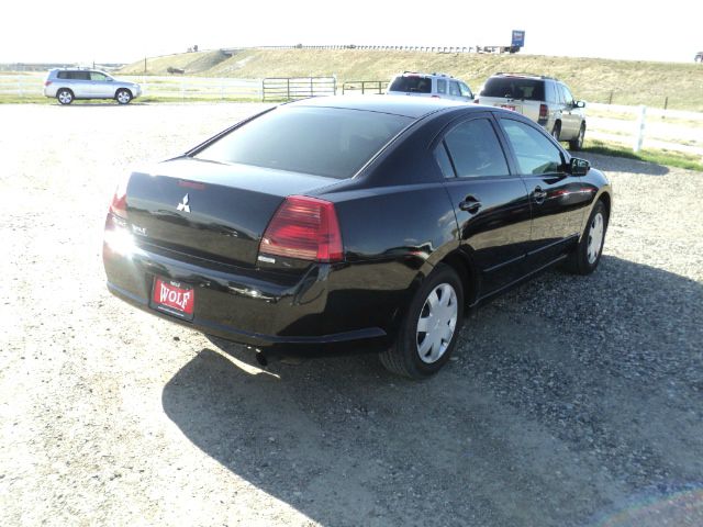2004 Mitsubishi Galant LW2