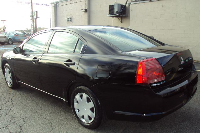 2004 Mitsubishi Galant 4WD Ext Cab LT