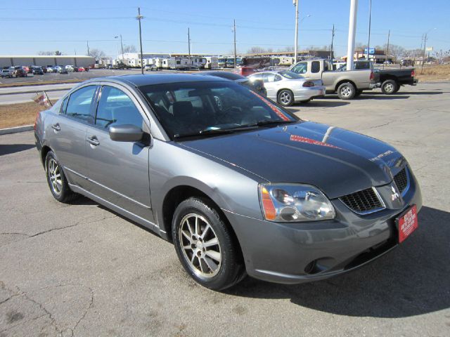2004 Mitsubishi Galant LW2