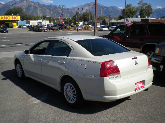 2004 Mitsubishi Galant LW2
