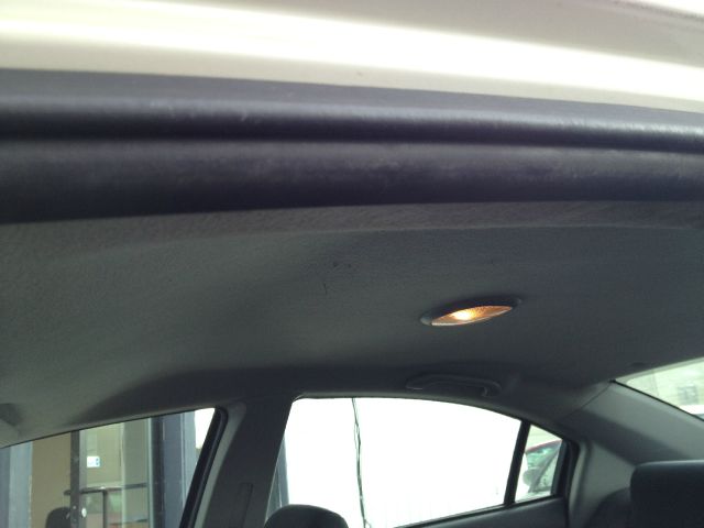 2004 Mitsubishi Galant LW2