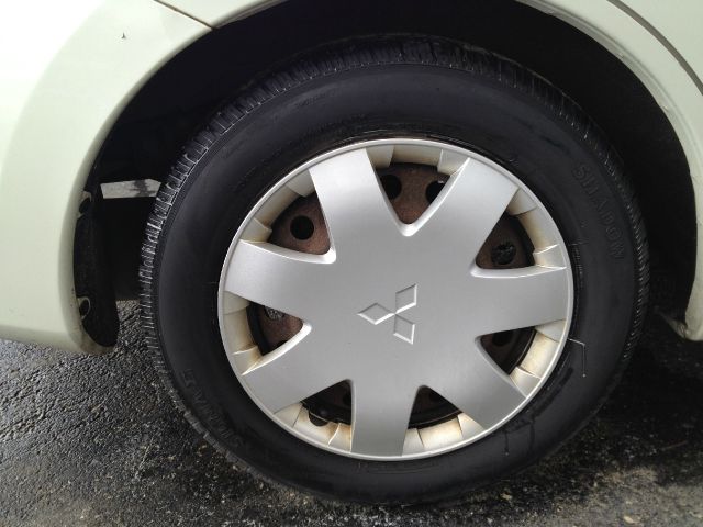 2004 Mitsubishi Galant LW2