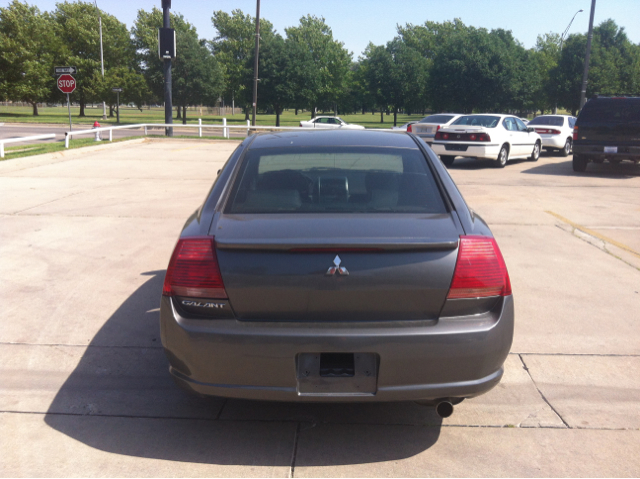 2004 Mitsubishi Galant LW2