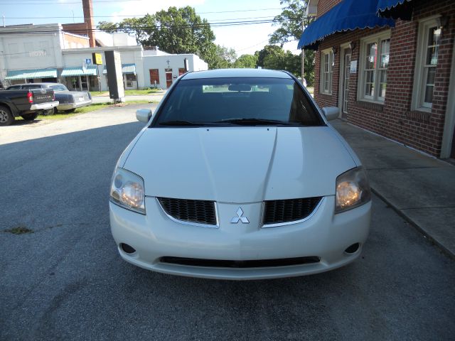 2005 Mitsubishi Galant LW2