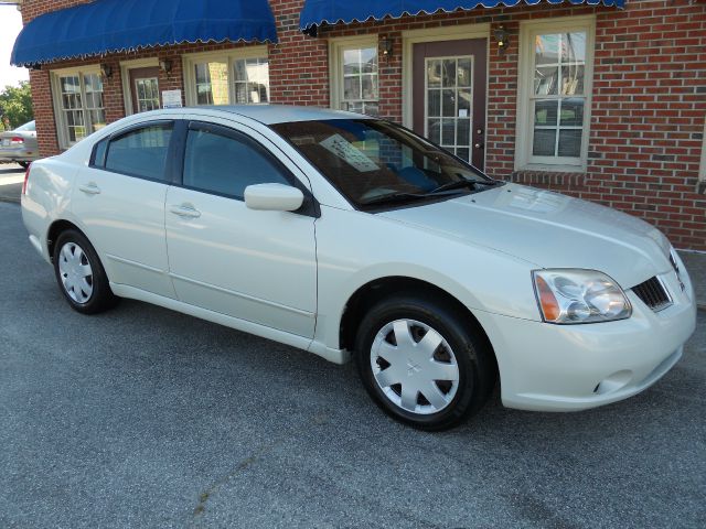 2005 Mitsubishi Galant LW2