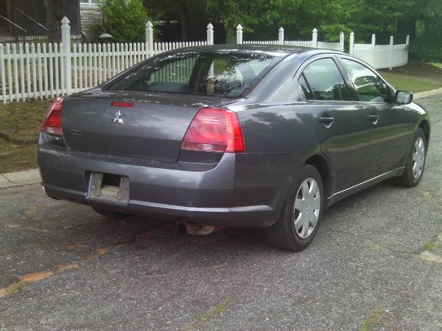 2005 Mitsubishi Galant 4WD Ext Cab LT