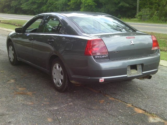 2005 Mitsubishi Galant 4WD Ext Cab LT