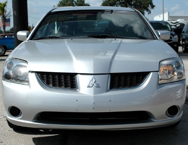 2005 Mitsubishi Galant LW2