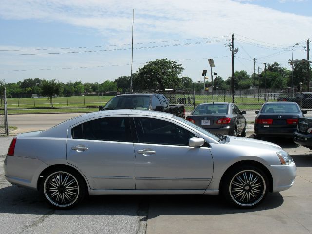 2006 Mitsubishi Galant LW2