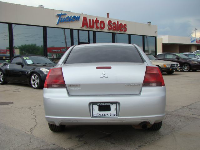 2008 Mitsubishi Galant LW2