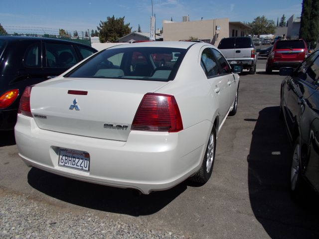 2008 Mitsubishi Galant LW2