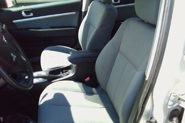 2008 Mitsubishi Galant LW2