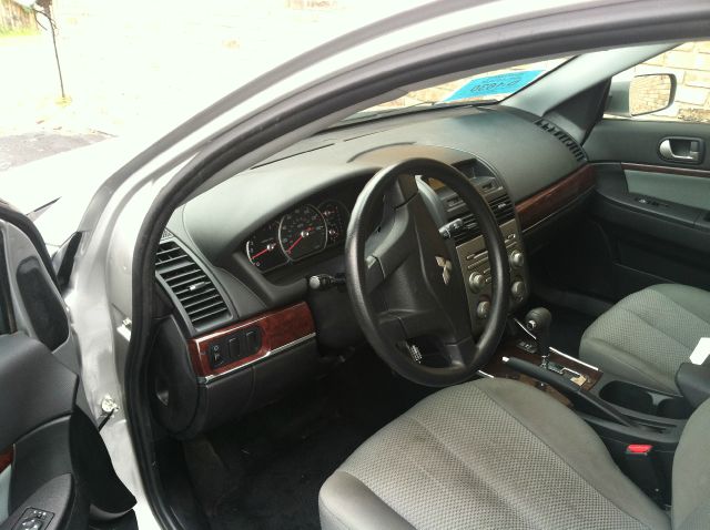 2009 Mitsubishi Galant LW2