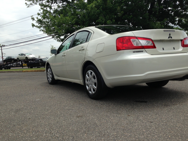 2009 Mitsubishi Galant LW2