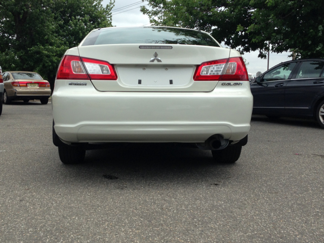 2009 Mitsubishi Galant LW2
