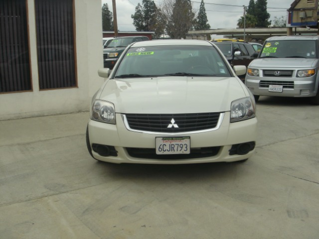 2009 Mitsubishi Galant Ram3500 Dually