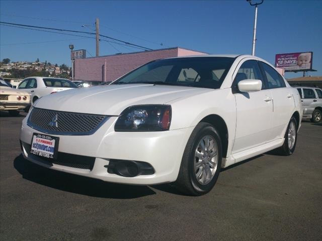 2010 Mitsubishi Galant Super Cab, Lariat