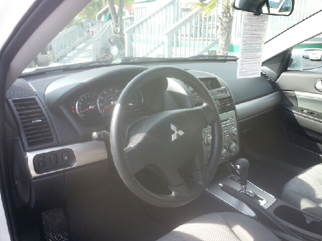 2011 Mitsubishi Galant Ci