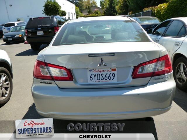 2012 Mitsubishi Galant Super Cab, Lariat