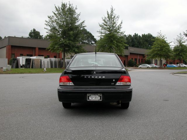 2002 Mitsubishi Lancer LW2