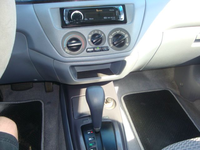 2002 Mitsubishi Lancer LW2