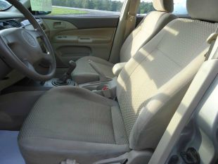 2002 Mitsubishi Lancer LW2